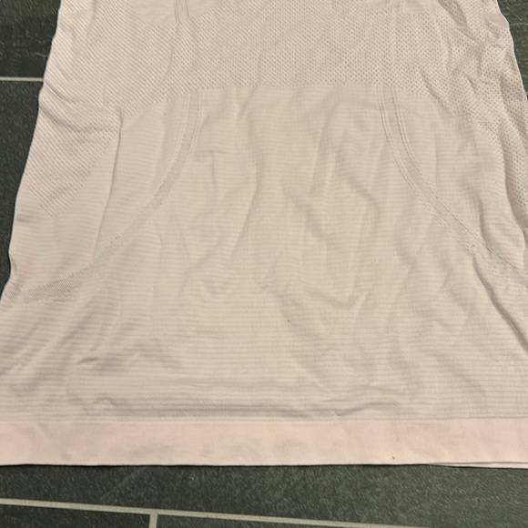 Lululemon pink long sleeve top - Picture 8 of 13